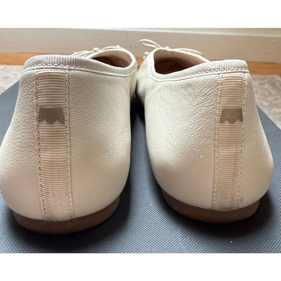 Birdies "The Goldfinch" Flats – Ecru, Pointed Toe - Picture 6 of 8